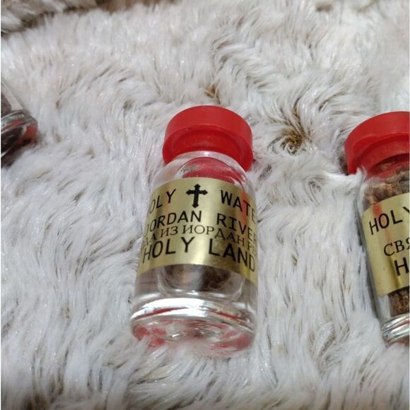 Anointing oil holder w earth ,water and mustard seed - Picture 3 of 5